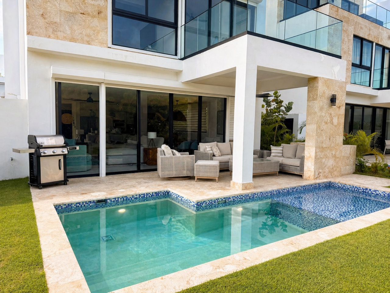 Backyard and outdoor space