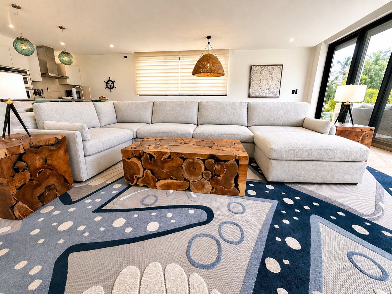 Living Room photo 3